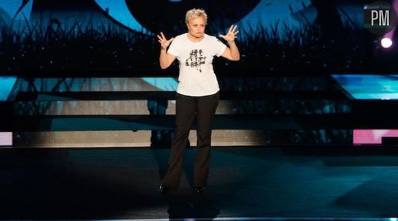 Muriel Robin va fêter l'anniversaire de carrière de Line Renaud avec Christophe Dechavanne sur TF1