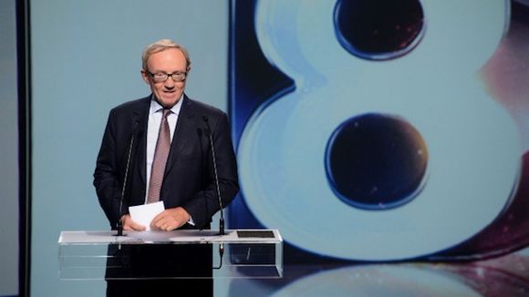 Rachat de D8 et D17 : Canal+ revoit sa copie