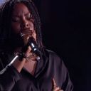 Yseult chante "SOS d'un terrien en détresse" dans "Nouvelle Star" 2014