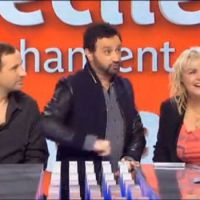 "Y'a que les imbéciles..." : Cyril Hanouna rend une visite surprise à Valérie Damidot