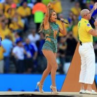 Coupe du monde 2014 : Jennifer Lopez, Pitbull et Claudia Leitte vivement critiqués pour leur playback