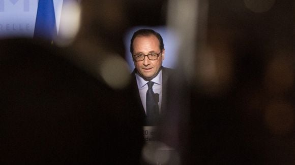 François Hollande écrit aux salariés de LCI mais confirme la décision du CSA