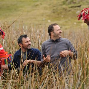 "Rendez-vous en terre inconnue" chez les Quechuas au Pérou avec Arthur.