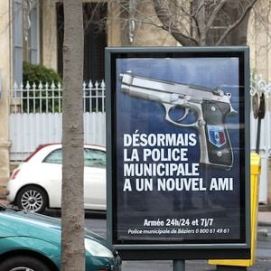 La pub choc de la police municipale de Béziers