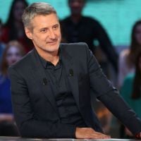 Audiences access : "Le Grand Journal" et "C à vous" au coude-à-coude