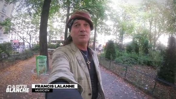 Francis Lalanne répond avec humour à la "blaireau-sphère"