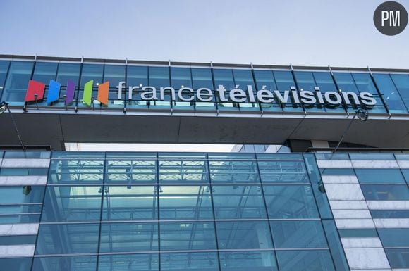 France Télévisions roule trop en taxi.