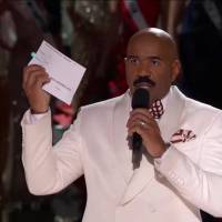 Miss Univers : Malgré sa gaffe, Steve Harvey pourrait animer la cérémonie 2016