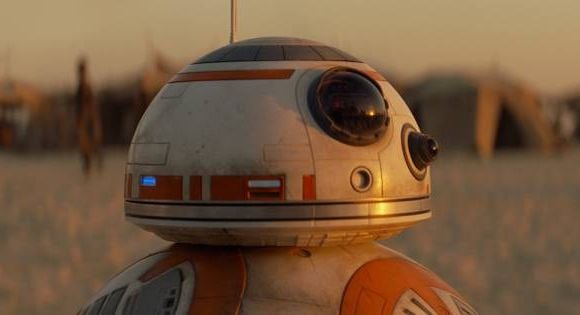 Box-office : "Star Wars", toujours en tête, devient le plus gros succès de l'année 2015