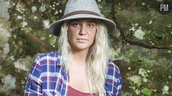 Lora, 24 ans, coiffeuse dans "The Island" saison 2