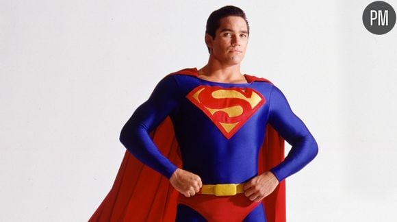 Dean Cain dans "Lois et Clark : Les nouvelles aventures de Superman"