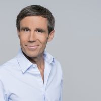 David Pujadas : "Si je dîne avec des gens de droite, je me sens de gauche"