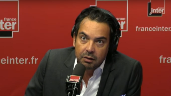 Edouard Baer s'incruste sur les ondes de France Inter.