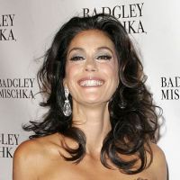 Teri Hatcher dans "Supergirl" !