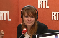 Adeline François émue lors de sa dernière revue de presse sur RTL.