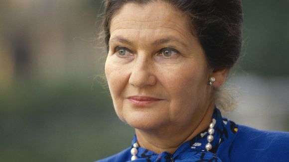 Décès de Simone Veil : TF1, France 2 et France 5 bousculent leur programmation