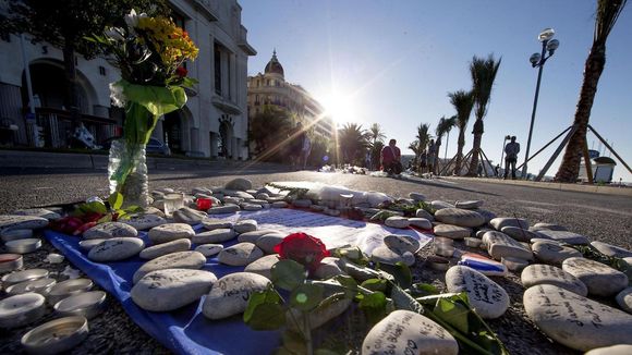 Attentat de Nice : Des photos publiées par "Paris Match" font polémique