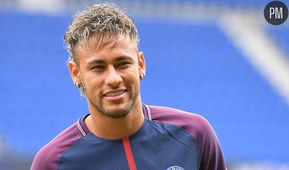 Neymar face à Audrey Crespo-Mara ce soir sur TF1