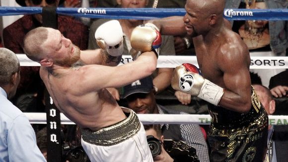 Audiences boxe : Le combat Mayweather/McGregor très suivi sur Canal+