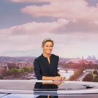 20 Heures de France 2 : Les secrets du nouveau plateau avant les premiers pas d'Anne-Sophie Lapix