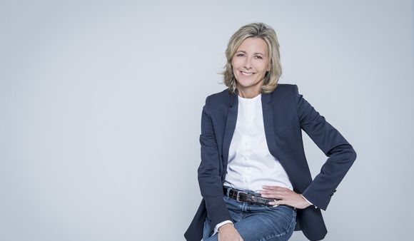 Claire Chazal anime "Entrée libre"