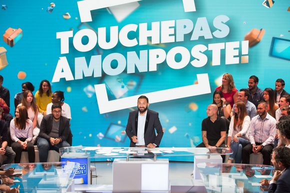 "Touche pas à mon poste"