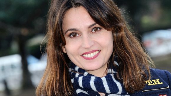 "Maman a tort" : France 2 tourne une nouvelle série avec Anne Charrier, Pascal Elbé et Camille Lou