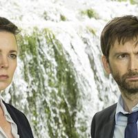 Audiences : "Joséphine, ange gardien" leader en hausse, "Broadchurch" puissant mais en baisse, TMC et W9 en forme