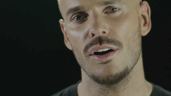 M. Pokora dévoile le clip de "Chanteur malheureux"