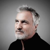 David Ginola présentateur sur... L'Équipe