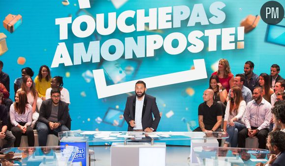 "Touche pas à mon poste"