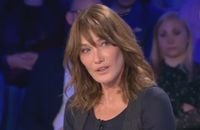 Carla Bruni interrogée par Laurent Ruquier dans "On n'est pas couché"