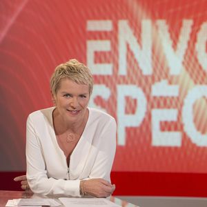 "Envoyé spécial" présenté par Elise Lucet sur France 2.