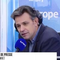 Bruno Donnet consterné par le rap de Christophe Barbier dans "L'Express"