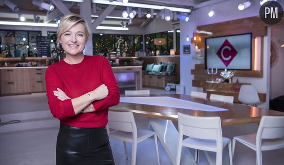 Anne-Elisabeth Lemoine présente "C à vous" du lundi au vendredi sur France 5