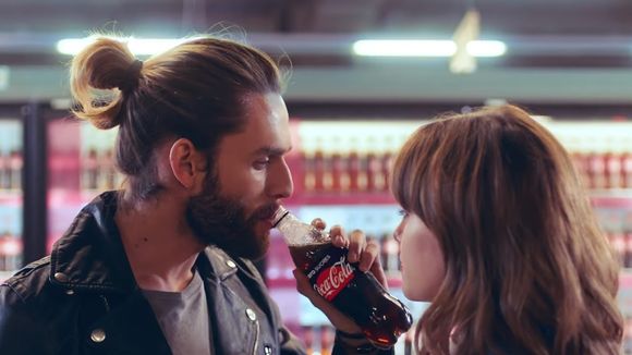 Coca-Cola, L'Oréal, Danone : 28 marques s'engagent contre les clichés dans la pub