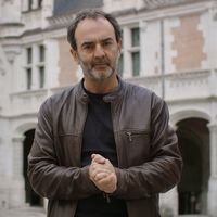 "La Guerre des Trônes" : France 5 commande une saison 2 de sa série documentaire avec Bruno Solo