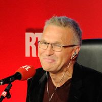 Audiences radio : "Les Grosses Têtes" de Laurent Ruquier explosent tout, De Caunes et Vanhoenacker en forme