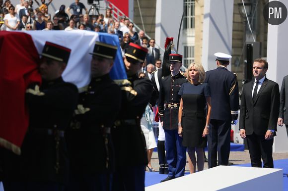 Simone Veil et son mari Antoine Veil ont fait leur entrée hier au Panthéon à Paris.