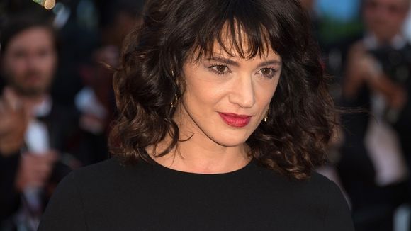 Asia Argento accusée d'avoir acheté le silence d'un jeune acteur qui l'accuse d'agression sexuelle