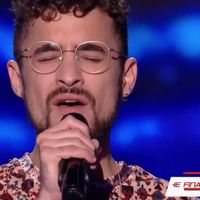 "The Voice" : Cinq ans après avoir raté les auditions, Antho impressionne Julien Clerc