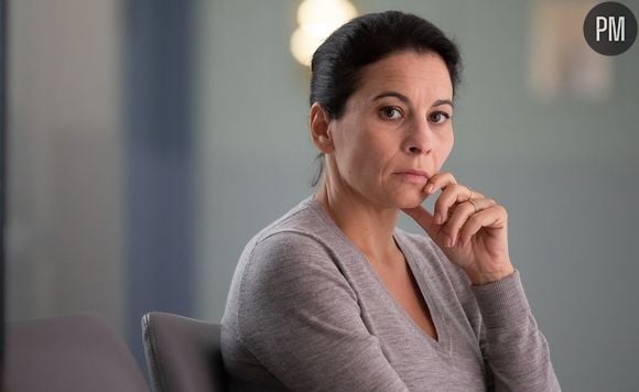 Cécile Rebboah dans "Les Bracelets rouges"