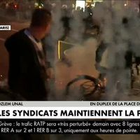 Manifestation du 17 décembre : Une équipe de CNews victime d'un lancer de projectile, un journaliste blessé