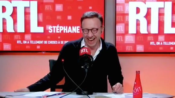 Fou rire de Stéphane Bern, Kad Merad et Sabrina Ouazani dans "A la bonne heure"