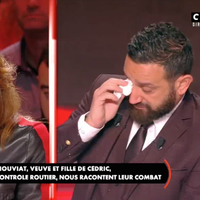 "Balance ton post !" : Cyril Hanouna s'effondre en larmes face au témoignage de la veuve de Cédric Chouviat