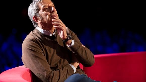 "Ensemble avec nos soignants" : Michel Cymes remplacé à la dernière minute ce soir sur France 2