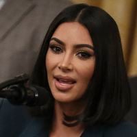 Kim Kardashian signe avec Spotify pour un podcast très sérieux