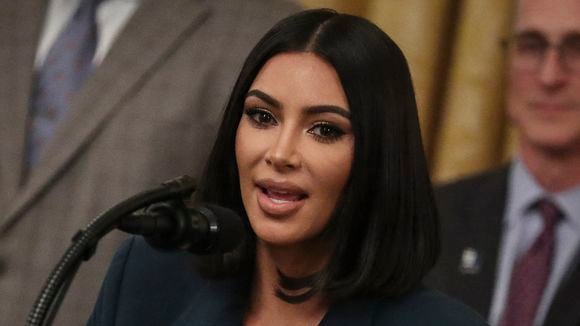 Kim Kardashian signe avec Spotify pour un podcast très sérieux