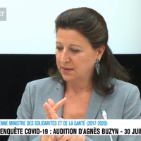 "Ces verbatims ne m'ont jamais été soumis" : Agnès Buzyn revient sur ses propos polémiques dans "Le Monde"