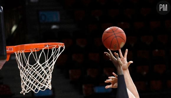 L'Equipe s'offre du basket en clair.